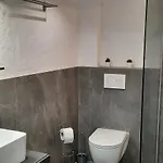 Dora's Lechtraum * باخ